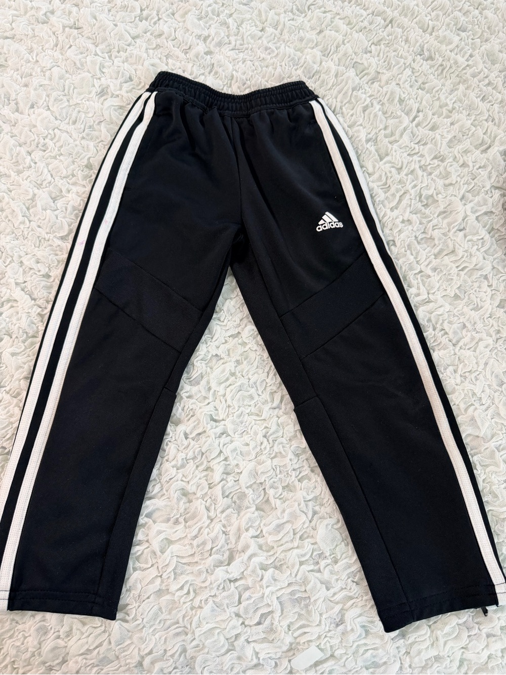 Adidas ClimaCool Track Pants – Boys Size 5